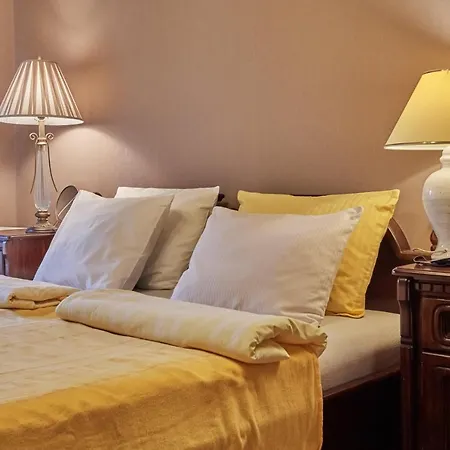 Hidden Gem Bed & Breakfast